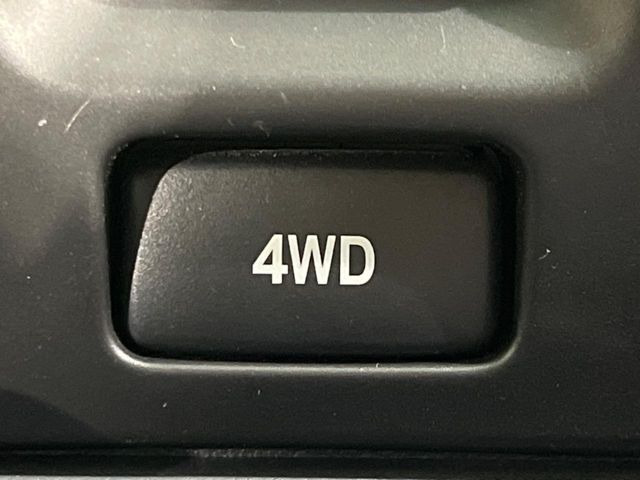 4WD�̂��Ԃł��̂ŁA�ᓹ�ł����S�ł���~��n�n��ɂ��Z�܂��̕��ȊO�ɂ��A�E�B���^�[�X�|�[�c����̕���~��n��֋A�Ȃ����@�������ɂ���������!