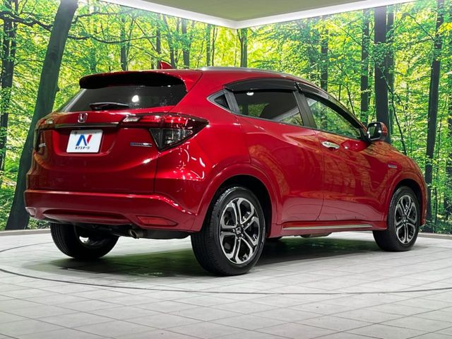 ☆全国のネクステージからお取り寄せが可能※!遠方の店舗に展示してあるクルマが気になる場合も、最寄りの店舗でご覧いただくことが可能です!是非私たちに要望をお聞かせください!※別途費用