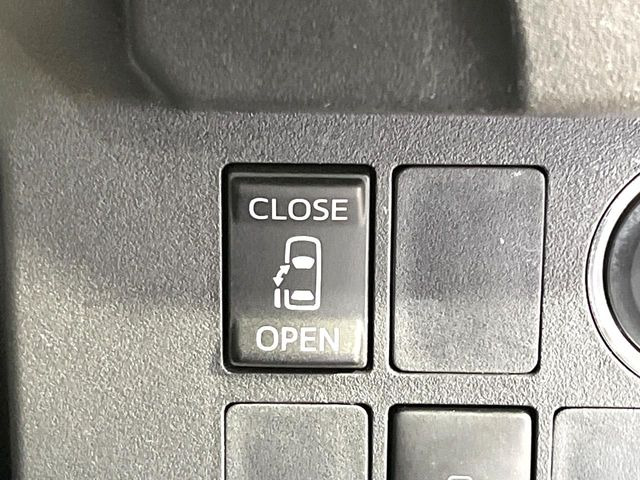 �y�p���[�X���C�h�h�A�z�X�}�[�g�L�[��^�]�Ȃ̃X�C�b�`�ŃX���C�h�h�A�̊J���\���d��������͂����ăh�A���J����K�v�������A���������q�l�ł��A�d���ו��������Ă��鎞�����N�ɊJ���߂ł��܂���