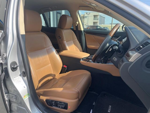 �y�u���E�����U�[�V�[�g�z�f�U�C�����������A�������̂��钃�v�V�[�g�B��ɑ̂ɐG��镔��������A����S�n�̗ǂ��ɂ͂�����肽���ł��ˁ􉘂�̕t����򉻂�}����������R�[�e�B���O�{�H�����X�X���ł����