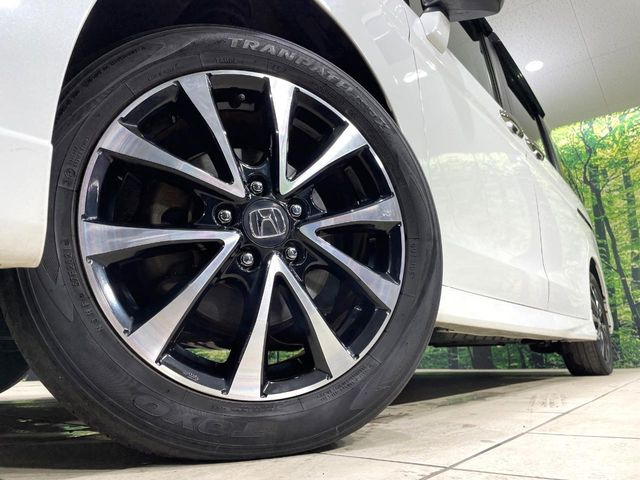 �y����17�C���`�A���~�z�C�[���z�O�ςɃ}�b�`���������A���~�z�C�[���𑕒����Ă���܂��B�e��ЊO�A���~�z�C�[����A�X�^�b�h���X�^�C�����戵�����Ă���܂��B���񂲑��k����������