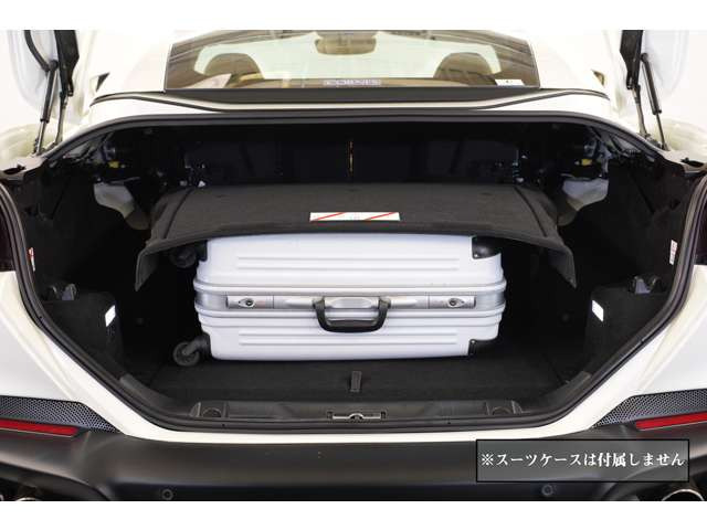 �d���n�[�h�g�b�v�̗p�Ȃ���\���ȃ��Q�b�W�X�y�[�X���m�ہB���A�V�[�g�o�b�N���X�g�|�@�\�ɂ�蒷�ڕ��ɂ��Ή����AGT���f���Ƃ��ė��s��S���t�ɂ����􂷂���p��������Ă��܂��B