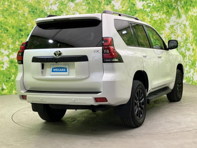 ランドクルーザープラド2.7 TX Lパッケージ マットブラック エディション 4WD