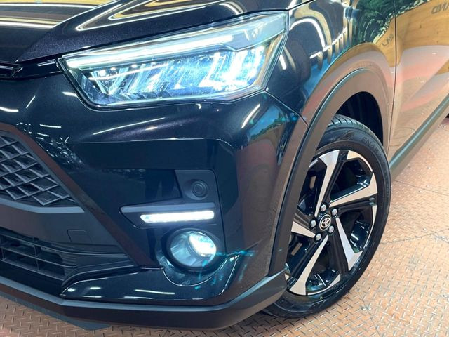 �yLED�w�b�h���C�g�z���V����ԑ��s�����ǍD�Ȏ��E���m�ۂ����S���ĉ^�]�ł��鍂�P�xLED�w�b�h���C�g�𑕔�!�_�����x�������A����d�͂��}�����Ă��܂��B