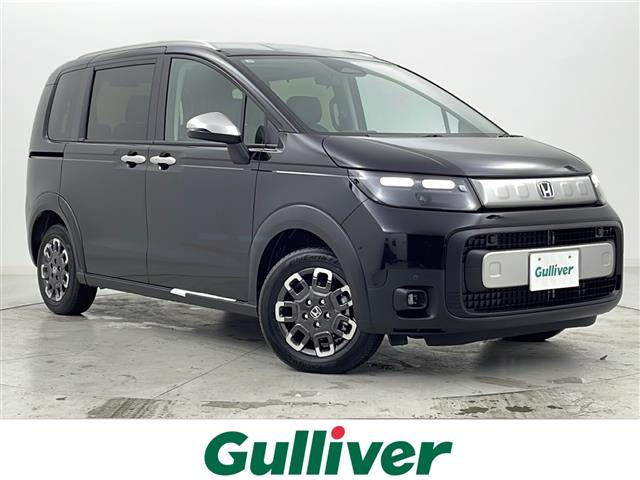 フリード1.5 e:HEV クロスター 4WD