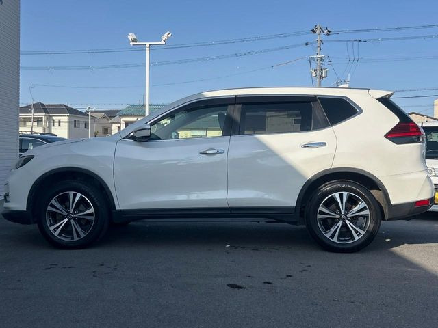 �������x�̃K���X�疌�ŝ����͂������A�㎿�ȃc���E����������B���O����_���J�����؂Ȉ��Ԃ�ی삵�A�F�����E�򉻂�h�~�B�u�e�X�v���b�V���R�[�g�v�A�u�e�v���~�b�T�R�[�g�v���炨�I�т��������܂��B