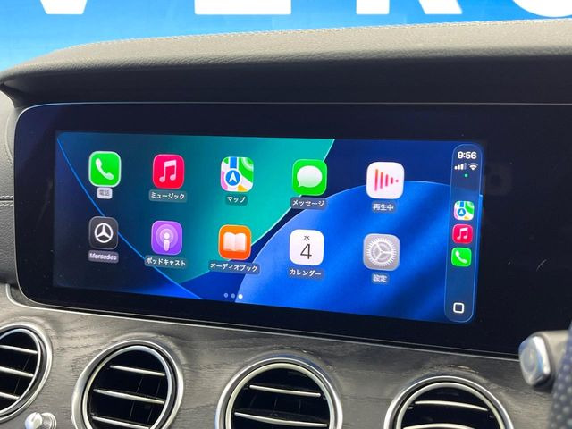 ��Apple Car Play:�X�}�z�Ƃ̗L���ڑ��ŁA�i�r�E�I�[�f�B�I�Đ��ȂǃX�}�z�̃A�v���@�\����ʂł��g����֗��@�\�ł�!