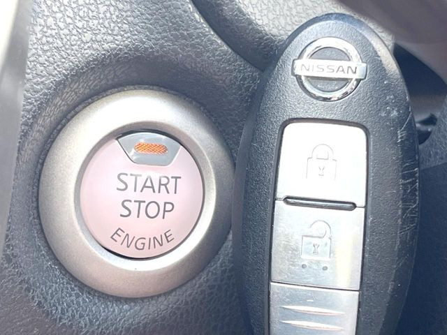 �y�X�}�[�g�L�[�z�J�o����|�P�b�g�ɓ��ꂽ�܂܂ł��h�A�̎{���E�������\�ȃX�}�[�g�L�[�𑕔��B�G���W���̃I���E�I�t�����J�M�����o���K�v����������Ƃ��Ă��֗��ł���