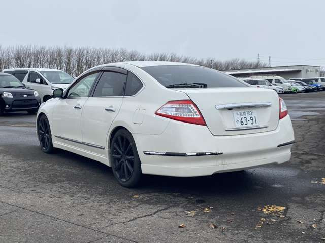 全車、外装美装済みです!もちろん納車前にも再度、美装させていただきます!