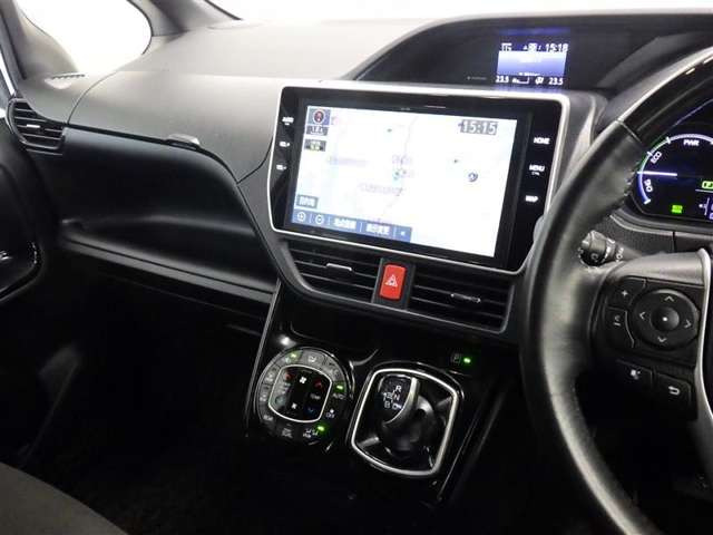 ノア1.8 ハイブリッド Si W×B II