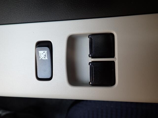 �O�Ȃ̑��̊J�͓d���ɂȂ�܂��̂ŁA�֗��ł���ˁB