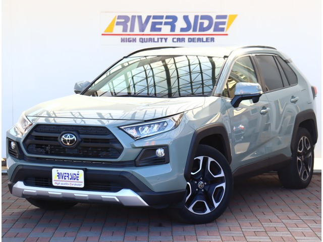 RAV42.0 アドベンチャー 4WD