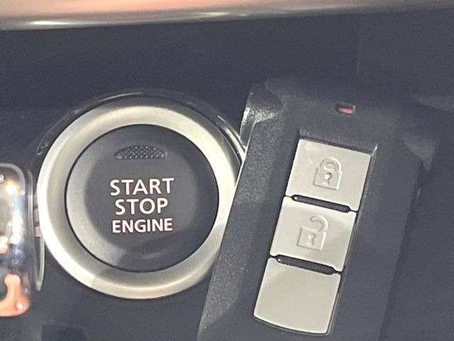 �y�C���e���W�F���g�L�[�z�J�o����|�P�b�g�ɓ��ꂽ�܂܂ł��h�A�̎{���E�������\�ȃX�}�[�g�L�[�𑕔��B�G���W���̃I���E�I�t�����J�M�����o���K�v����������Ƃ��Ă��֗��ł���