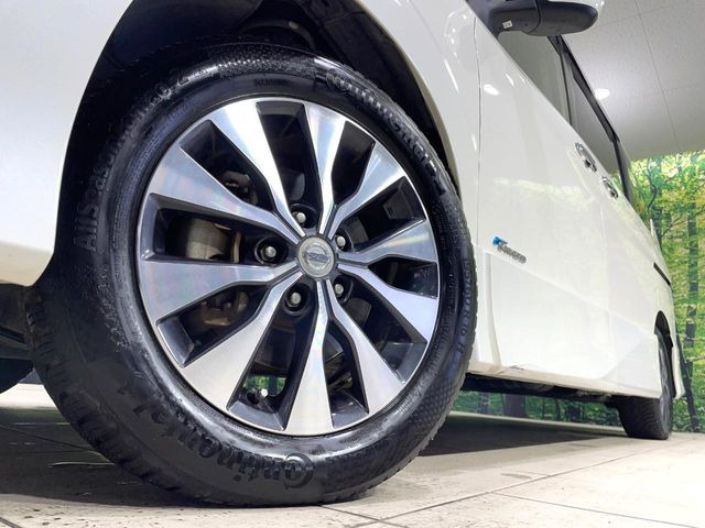 �y����16�C���`�A���~�z�C�[���z�O�ςɃ}�b�`���������A���~�z�C�[���𑕒����Ă���܂��B�e��ЊO�A���~�z�C�[����A�X�^�b�h���X�^�C�����戵�����Ă���܂��B���񂲑��k����������