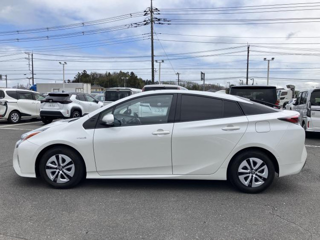 プリウス1.8 A プレミアム