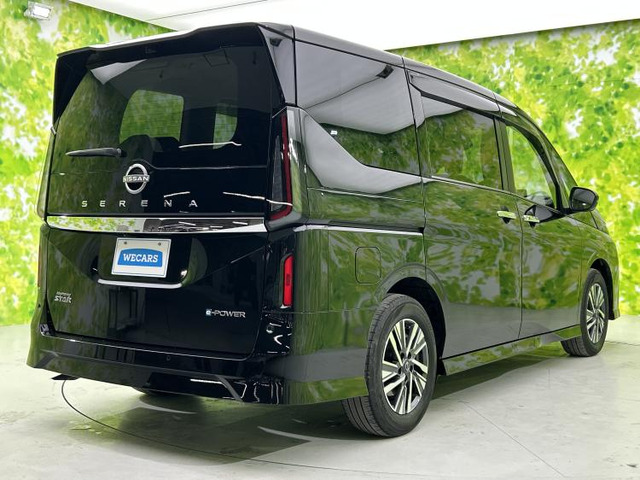 セレナ1.4 e-POWER ハイウェイスターV