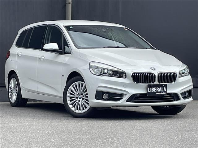 2シリーズグランツアラー218d xドライブ ラグジュアリー 4WD