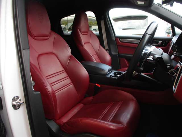 �c�[�g���X���[�Y���U�[�C���e���A(�u���b�N/�{���h�[���b�h)�E�X�|�[�c�N���mP�E�����i�r�E360&deg;�J�����EBOSE�T�E���h�ECarplay/androidauto�E�p�h���V�t�g�E����21AW�EP�o�b�N�h�A