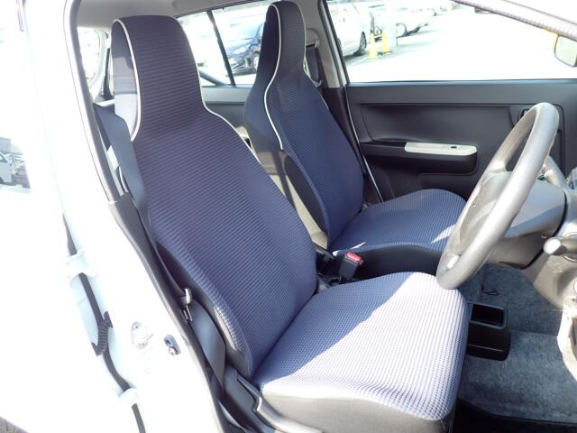 �t�����g�V�[�g�A��ԗǍD�ň��S�ł��B�傫�ȉ�����Ȃ����S�ł�