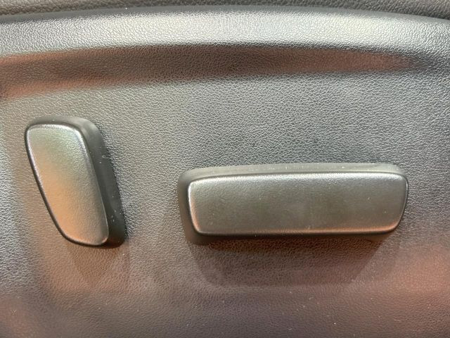 �y�p���[�V�[�g�z�X�C�b�`��ŊȒP�ɃV�[�g�̔��������\!�d��������͂�����܂���!���K�ȃV�[�g�|�W�V�����ɃZ�b�g���āA���K�ȃh���C�u�����y���݂��������B