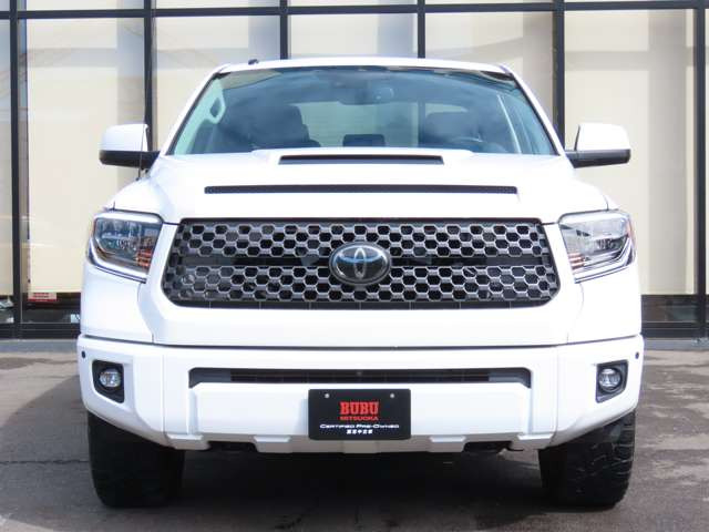 タンドラクルーマックス SR5 5.7 V8 4WD