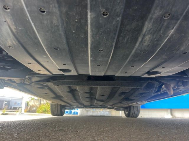 下回りがきれいなうちに、防錆加工の施工がオススメ。降雪地域はもちろん、沿岸部にお住いの方や、趣味でマリン・ウィンタースポーツをされる方にご好評いただいております。