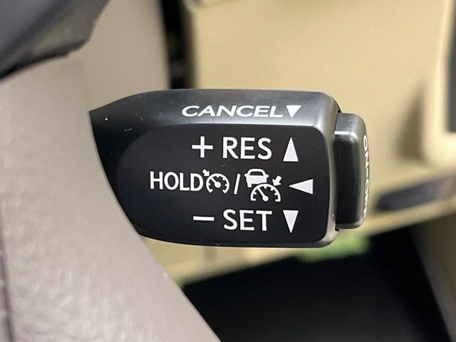 �y���[�_�[�N���[�Y�R���g���[���z�������H�ł̒��������s���y��!!�����ő��x��ۂN���[�Y�R���g���[�����A�Փˌy���V�X�e���ƘA�g���A�O���̎ԗ������m���ĎԊԂ�ۂ悤�ɑ��x���߂��Ă���܂�!!