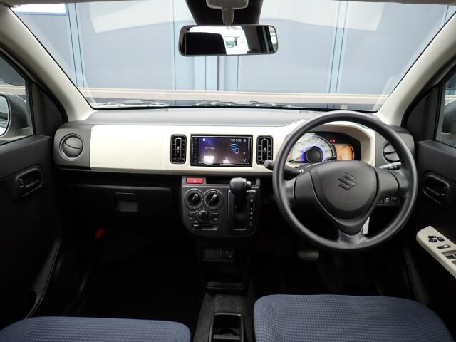 �C���p�l�摜�ɂȂ�܂��B�ԓ��͐��Ǝ҂ɂĎ����N���[�j���O�{�H�ς݂Ȃ̂ŁA��ϐ����ł��B