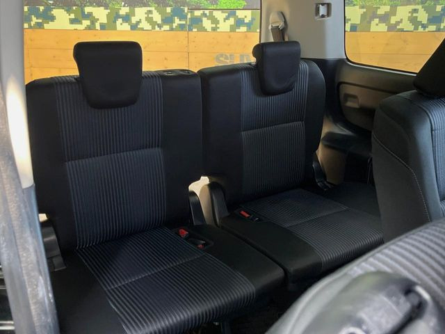 3��ڃV�[�g�͂�������ԗǍD����l�ł��������ƍ����Ē����܂��̂ŁA��l���ł̂��o���������N���N�ł��􂲉Ƒ��ŁA�C�̒m�ꂽ���ԂŁA�h���C�u�ɍs���̂��y���݂ł��ˁ�