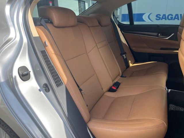 �L�X�Ƃ���2��ڃV�[�g�͋��Z���������A���S�n�����K!�F�B��Ƒ��Ƃ̂��o�����ɂ҂�����ł��B�x�r�[�V�[�g��`���C���h�V�[�g�g�p�������K�ɂ��߂�������������\���ȋ�Ԃ��m�ۂ��Ă��܂��B