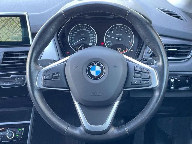 ���n���h�����̃X�������Ȃ��A���ꂢ�ȏ�Ԃ��ێ����Ă���܂��B�e�X�C�b�`���̓�����m�F�ς݂ł��B