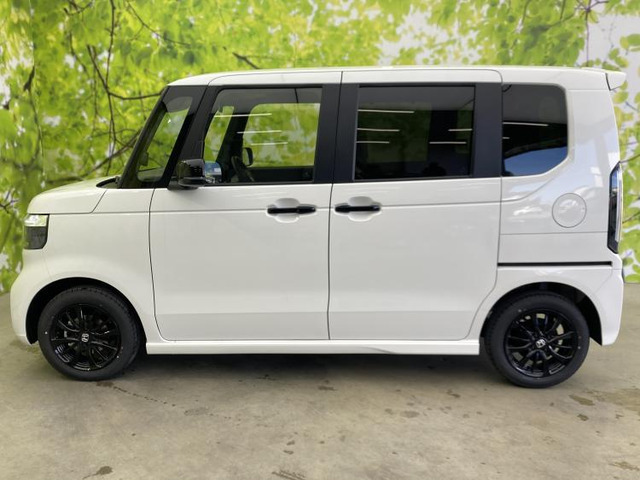 N-BOXカスタムブラック スタイル