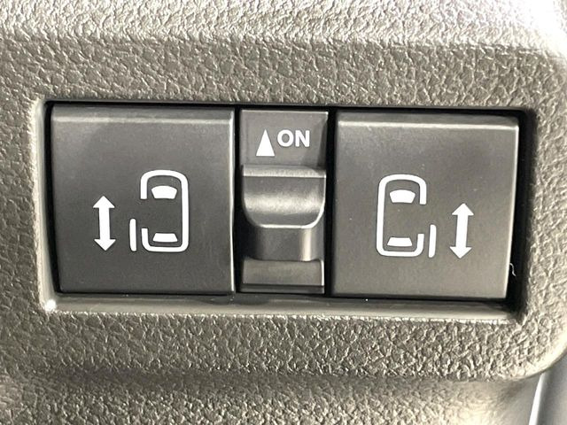 �y�����p���[�X���C�h�h�A�z�X�}�[�g�L�[��^�]�Ȃ̃X�C�b�`�Ō�ȗ����X���C�h�h�A�̊J���\���d��������͂����ăh�A���J����K�v�������A�����Ȃ��q�l�ł��ȒP�ɊJ���߂ł����K�ł���