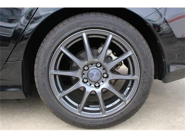 �̔��͂����X���������邨�q�l����ł��B���Ǝҗl�ւ̔̔��͂��f�肳���Ă��������܂��B�Ԍ������ԗ��̏ꍇ�́A�Ԍ����擾�������x�������z�ŕ\�����Ă���܂��B