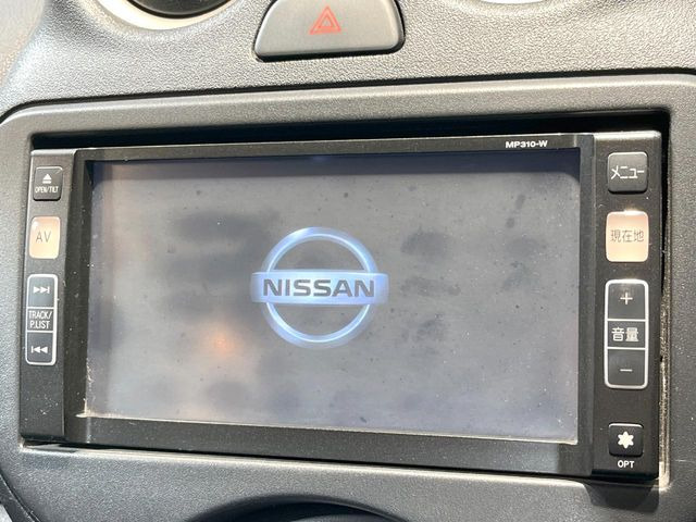 �y�����i�r�z�l�C�̏����i�r�𑕔����Ă���܂��B�i�r�̎g���₷���͂������A�I�[�f�B�I�@�\���[��!�L�����v�◷�s�͂������A�ʋ΂┃�����ȂǕ��i�̃h���C�u���y�����Ȃ�͂���