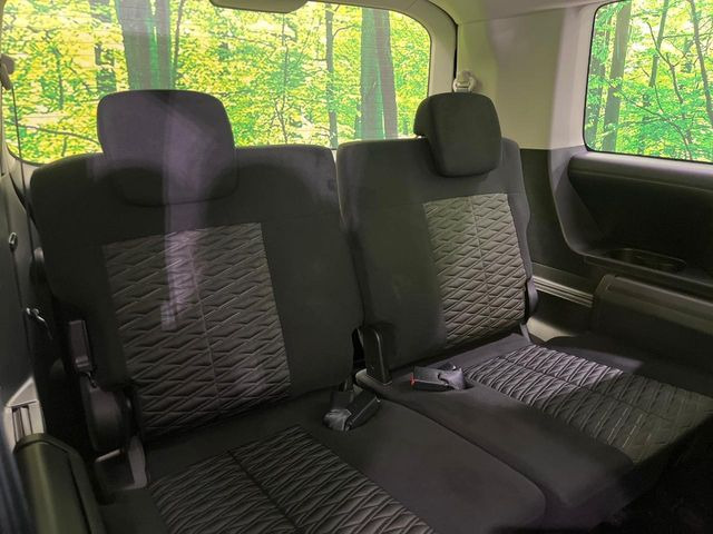 3��ڃV�[�g�͂�������ԗǍD����l�ł��������ƍ����Ē����܂��̂ŁA��l���ł̂��o���������N���N�ł��􂲉Ƒ��ŁA�C�̒m�ꂽ���ԂŁA�h���C�u�ɍs���̂��y���݂ł��ˁ�