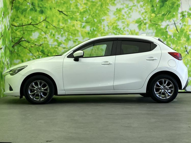 デミオ1.3 13S テーラード ブラウン