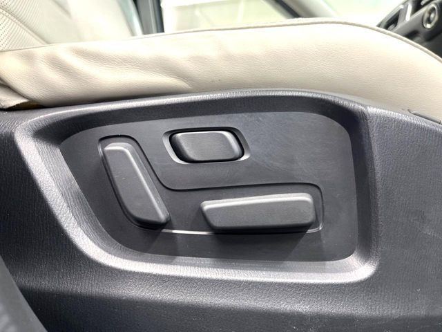 �y�p���[�V�[�g�z�X�C�b�`��ŊȒP�ɃV�[�g�̔��������\!�d��������͂�����܂���!���K�ȃV�[�g�|�W�V�����ɃZ�b�g���āA���K�ȃh���C�u�����y���݂��������B