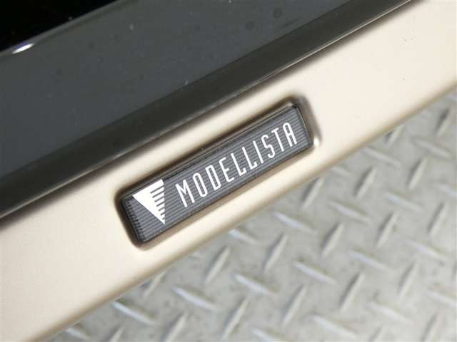 クラウンスポーツ2.5 Z E-Four 4WD