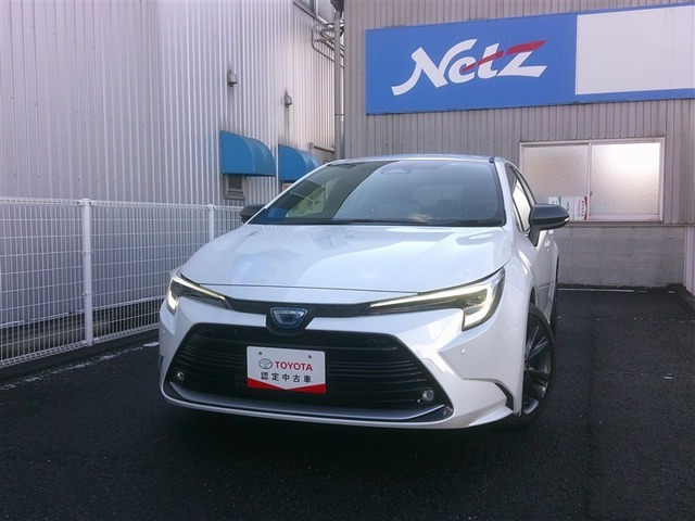 カローラツーリング1.8 ハイブリッド W×B