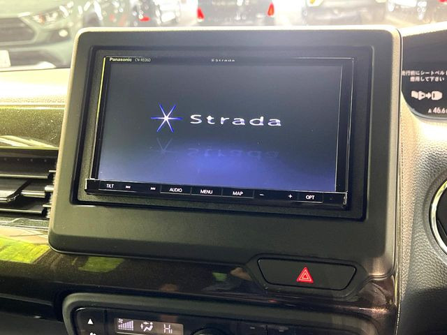 �y�i�r�Q�[�V�����z�g���₷���i�r�ŖړI�n�܂ł�������ē����Ă���܂��B�e��I�[�f�B�I�Đ��@�\���[�����Ă���A���Ԃ̉^�]������Ɋy�����Ȃ�܂�!!