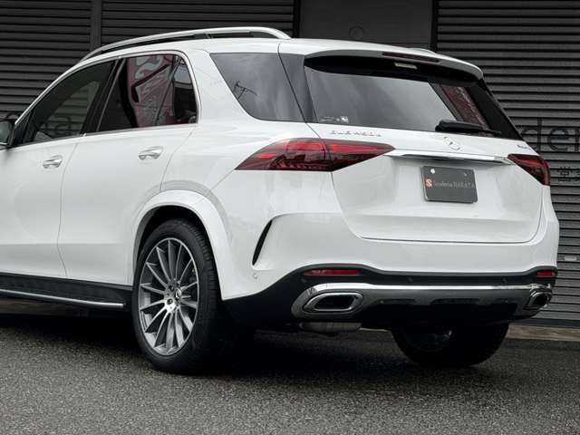 �G�A�T�X�y���V����(�ԓ��̃X�C�b�`�Ŏԍ����グ�鎖���o���܂�)�E���[�t���[���B