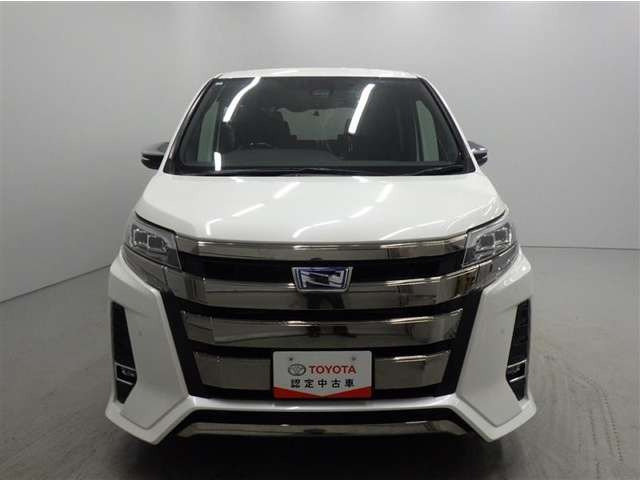 ノア1.8 ハイブリッド Si W×B II