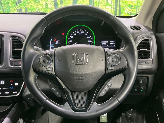 【アダプティブクルーズコントロール】高速道路での長距離走行が楽に!!自動で速度を保つクルーズコントロールが、衝突軽減システムと連携し、前方の車両を感知して車間を保つように速度調節してくれます!!