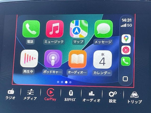 ��Apple Car Play:�X�}�z�Ƃ̗L���ڑ��ŁA�i�r�E�I�[�f�B�I�Đ��ȂǃX�}�z�̃A�v���@�\����ʂł��g����֗��@�\�ł�!