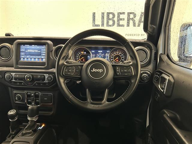 ラングラーアンリミテッド フリーダム エディション 4WD