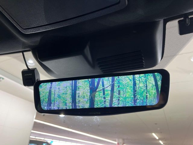 �y�f�W�^�����[���~���[�z��Ȃ̑傫�ȉו��⓯��҂Ō�����m�F���Â炢���ł����S!�J�������B�e�����ԗ�����̉f�������[���~���[���ɕ\���B�N���A�Ȏ��E�ŏ󋵂̊m�F���\�ł�!