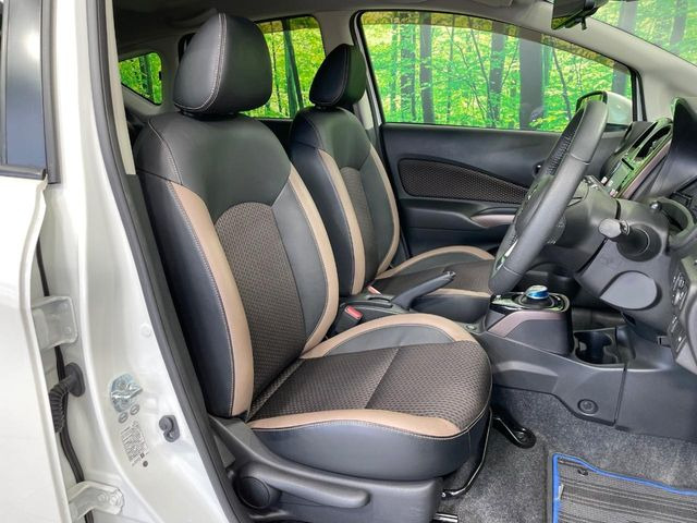 �y�n�[�t���U�[�V�[�g�z�������ƍ���S�n�𗼗������l�C�̃V�[�g���w�ʁE���ʂ̃t�@�u���b�N�f�ނ́A�ʋC���̗ǂ��⊊��ɂ����ɗD��Ă��܂��B�C���╞���ɍ��E���ꂸ���K�ɂ���肢�������܂��B