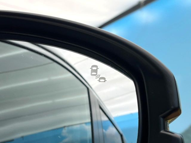 �y�u���C���h�X�|�b�g�C���t�H���[�V�����z���s���A�h�A�~���[�̎��p�ɂȂ�₷���ӏ��Ɍ㑱�Ԃ��ڋ߂���ƃT�C�h�~���[�t�߂Ɍx����\���A�h���C�o�[�ɒ��ӊ��N�����Ă���܂��B