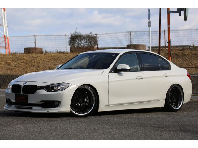 3シリーズセダン328i ラグジュアリー